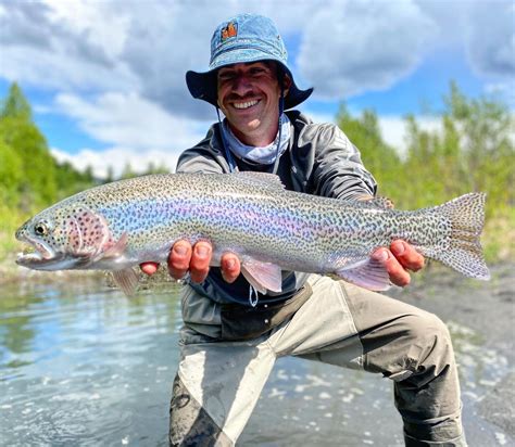 Guided Alaska Fly Fishing Trips .